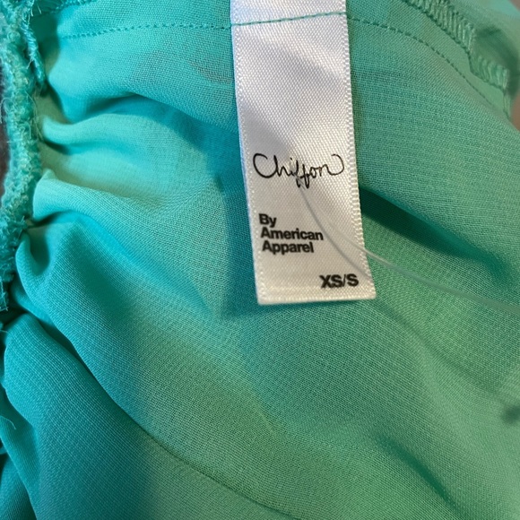 Brand new American Apparel double layered chiffon waist skirt - Picture 2 of 2